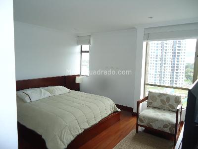 Apartamento de 3 alcobas en venta en Cerros De Suba, Bogotá, 144 m² · foto 9 de 18