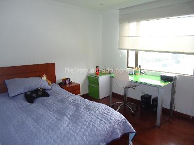 Apartamento de 3 alcobas en venta en Cerros De Suba, Bogotá, 144 m² · foto 15 de 18