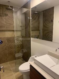 Apartamento de 3 alcobas en venta en Chico Navarra, Bogotá, 150 m² · foto 10 de 20