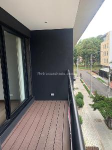 Apartamento de 3 alcobas en venta en Chico Navarra, Bogotá, 150 m² · foto 2 de 20