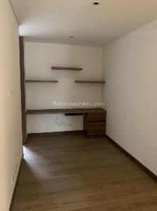 Apartamento de 3 alcobas en venta en Chico Navarra, Bogotá, 150 m² · foto 6 de 20