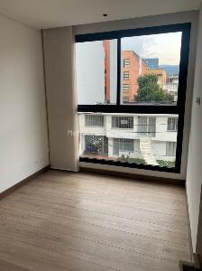 Apartamento de 3 alcobas en venta en Chico Navarra, Bogotá, 150 m² · foto 7 de 20