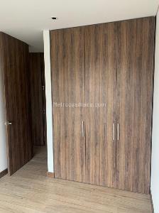 Apartamento de 3 alcobas en venta en Chico Navarra, Bogotá, 150 m² · foto 8 de 20
