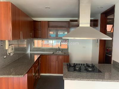 Apartamento en venta en El Virrey, Bogotá · foto 4 de 17