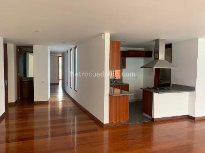 Apartamento en venta en El Virrey, Bogotá · foto 7 de 17