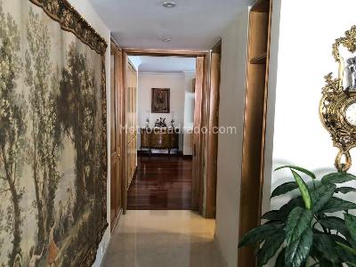Apartamento de 3 alcobas en venta en Chico, Bogotá, 272 m² · foto 7 de 20