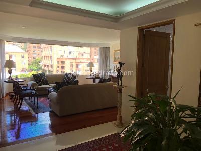 Apartamento de 3 alcobas en venta en Chico, Bogotá, 272 m² · foto 4 de 20