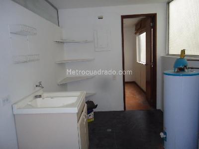Apartamento de 3 alcobas en venta en Altos De Chico, Bogotá, 155 m² · foto 13 de 16