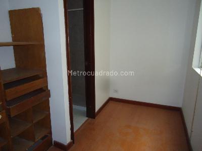 Apartamento de 3 alcobas en venta en Altos De Chico, Bogotá, 155 m² · foto 14 de 16