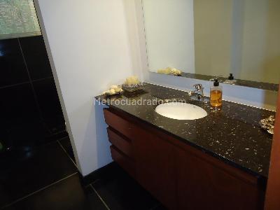 Apartamento de 3 alcobas en venta en Cerros De Santa Barbara, Bogotá, 290 m² · foto 12 de 20