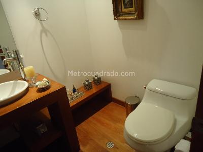 Apartamento de 3 alcobas en venta en Cerros De Santa Barbara, Bogotá, 290 m² · foto 14 de 20
