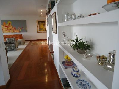 Apartamento de 3 alcobas en venta en Cerros De Santa Barbara, Bogotá, 290 m² · foto 20 de 20