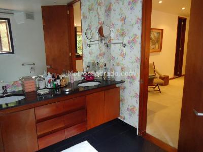 Apartamento de 3 alcobas en venta en Cerros De Santa Barbara, Bogotá, 290 m² · foto 3 de 20