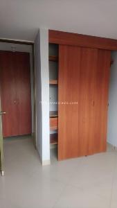 Apartamento de 3 alcobas en venta en Modelia Imperial, Bogotá, 83 m² · foto 13 de 19