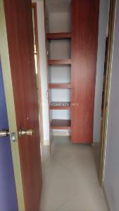 Apartamento de 3 alcobas en venta en Modelia Imperial, Bogotá, 83 m² · foto 11 de 19