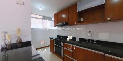 Apartamento en venta en Santa Barbara, Bogotá · foto 9 de 12