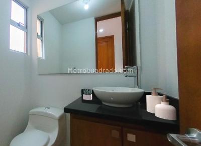 Apartamento en venta en Santa Barbara, Bogotá · foto 10 de 12