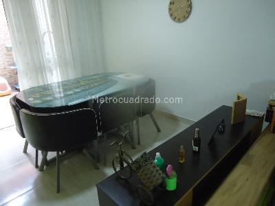 Casa de 3 alcobas en venta en Gilmar Colina, Bogotá, 103 m² · foto 3 de 20