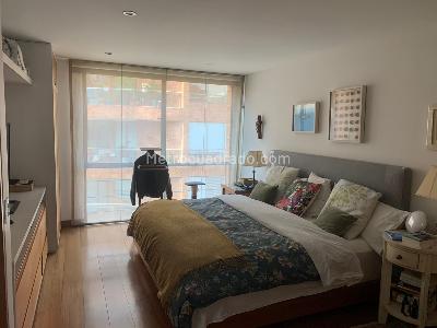 Apartamento de 4 alcobas en venta en Chico, Bogotá, 213 m² · foto 15 de 19
