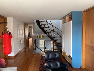 Apartamento de 4 alcobas en venta en Chico, Bogotá, 213 m² · foto 12 de 19