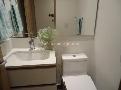 Apartamento de 1 alcoba en venta en Chico Norte, Bogotá, 73 m² · foto 5 de 9