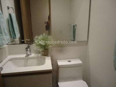 Apartamento de 1 alcoba en venta en Chico Norte, Bogotá, 73 m² · foto 6 de 9
