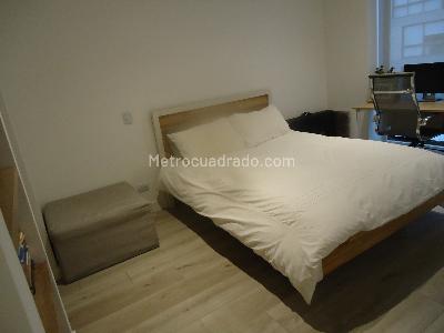 Apartamento de 1 alcoba en venta en Chico Norte, Bogotá, 73 m² · foto 7 de 9