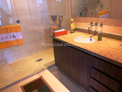 Apartamento en venta en Chicó, Bogotá · foto 10 de 20