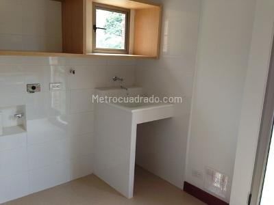 Apartamento de 2 alcobas en venta en Chicó Norte, Bogotá, 158 m² · foto 9 de 18
