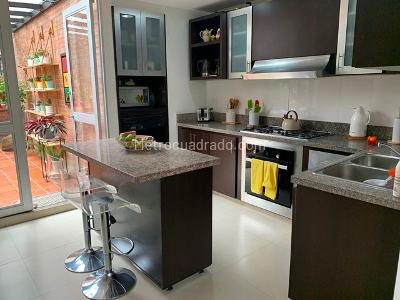 Apartamento en venta en Los Rosales, Bogotá · foto 7 de 20