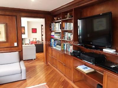 Apartamento de 3 alcobas en venta en Los Rosales, Bogotá, 218 m² · foto 5 de 15