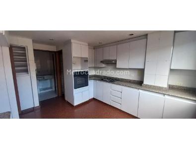 Apartamento de 2 alcobas en venta en Antiguo Country, Bogotá, 171 m² · foto 7 de 15