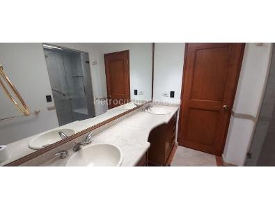 Apartamento de 2 alcobas en venta en Antiguo Country, Bogotá, 171 m² · foto 13 de 15