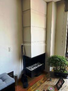 Apartamento de 2 alcobas en venta en Santa Paula, Bogotá, 80 m² · foto 2 de 3