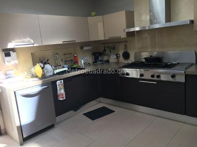 Casa de 3 alcobas en venta en La Calleja, Bogotá, 492 m² · foto 10 de 20