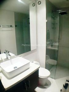 Apartamento de 3 alcobas en venta en Los Rosales, Bogotá, 165 m² · foto 5 de 9