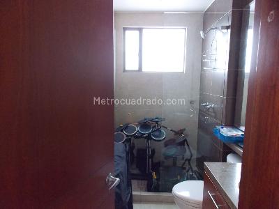 Apartamento de 3 alcobas en venta en Cerros De Suba, Bogotá, 147 m² · foto 12 de 17