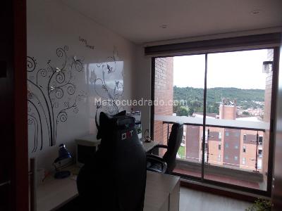 Apartamento de 3 alcobas en venta en Cerros De Suba, Bogotá, 147 m² · foto 13 de 17