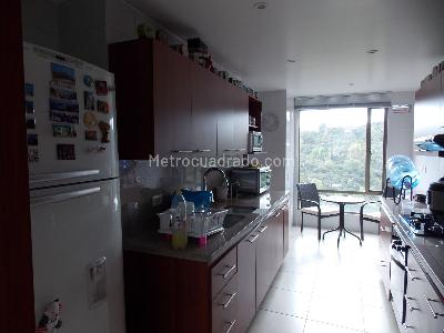 Apartamento de 3 alcobas en venta en Cerros De Suba, Bogotá, 147 m² · foto 16 de 17