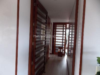 Apartamento de 3 alcobas en venta en Cerros De Suba, Bogotá, 147 m² · foto 9 de 17