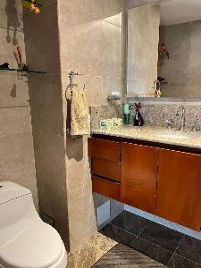 Apartamento de 3 alcobas en venta en Rosales Bellavista, Bogotá, 172 m² · foto 19 de 20