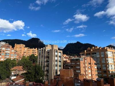 Apartamento de 3 alcobas en venta en Rosales Bellavista, Bogotá, 172 m² · foto 2 de 20