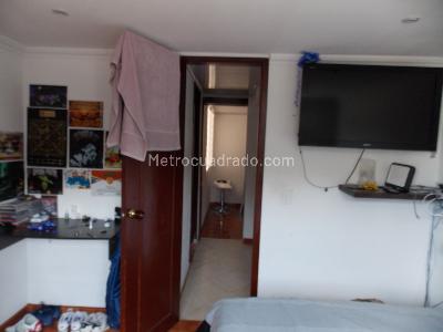 Casa de 3 alcobas en venta en Suba Bilbao, Bogotá, 64 m² · foto 3 de 14