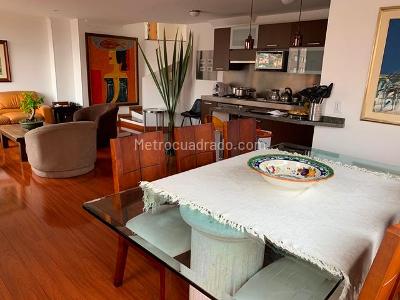 Apartamento en arriendo en Las Rosales, Bogotá · foto 3 de 15