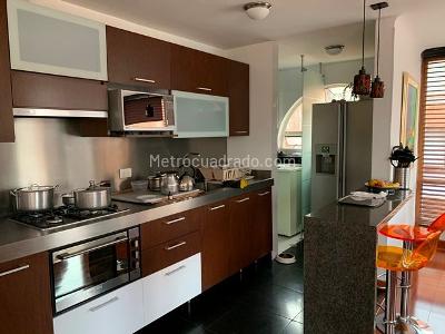 Apartamento en arriendo en Las Rosales, Bogotá · foto 6 de 15