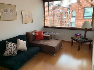 Apartamento en arriendo en Las Rosales, Bogotá · foto 4 de 15
