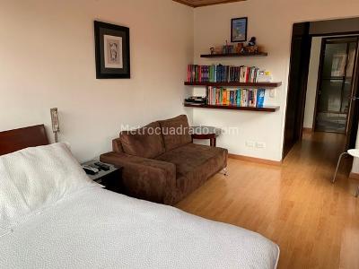 Apartamento en arriendo en Las Rosales, Bogotá · foto 10 de 15
