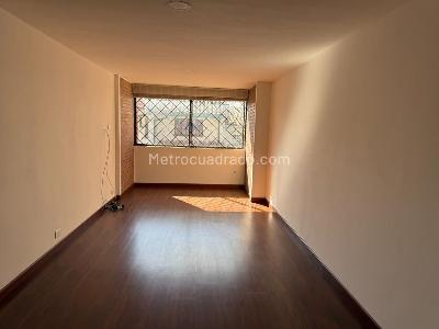 Apartamento en venta en Santa Paula, Bogotá · foto 4 de 9