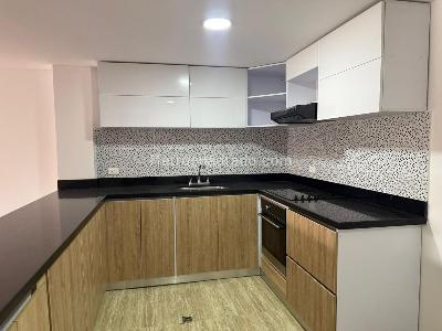 Apartamento en venta en Santa Paula, Bogotá · foto 2 de 9