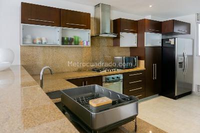 Apartamento de 3 alcobas en venta en Chico Reservado, Bogotá, 181 m² · foto 10 de 20